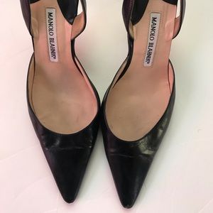Manolo blahnik slingbacks